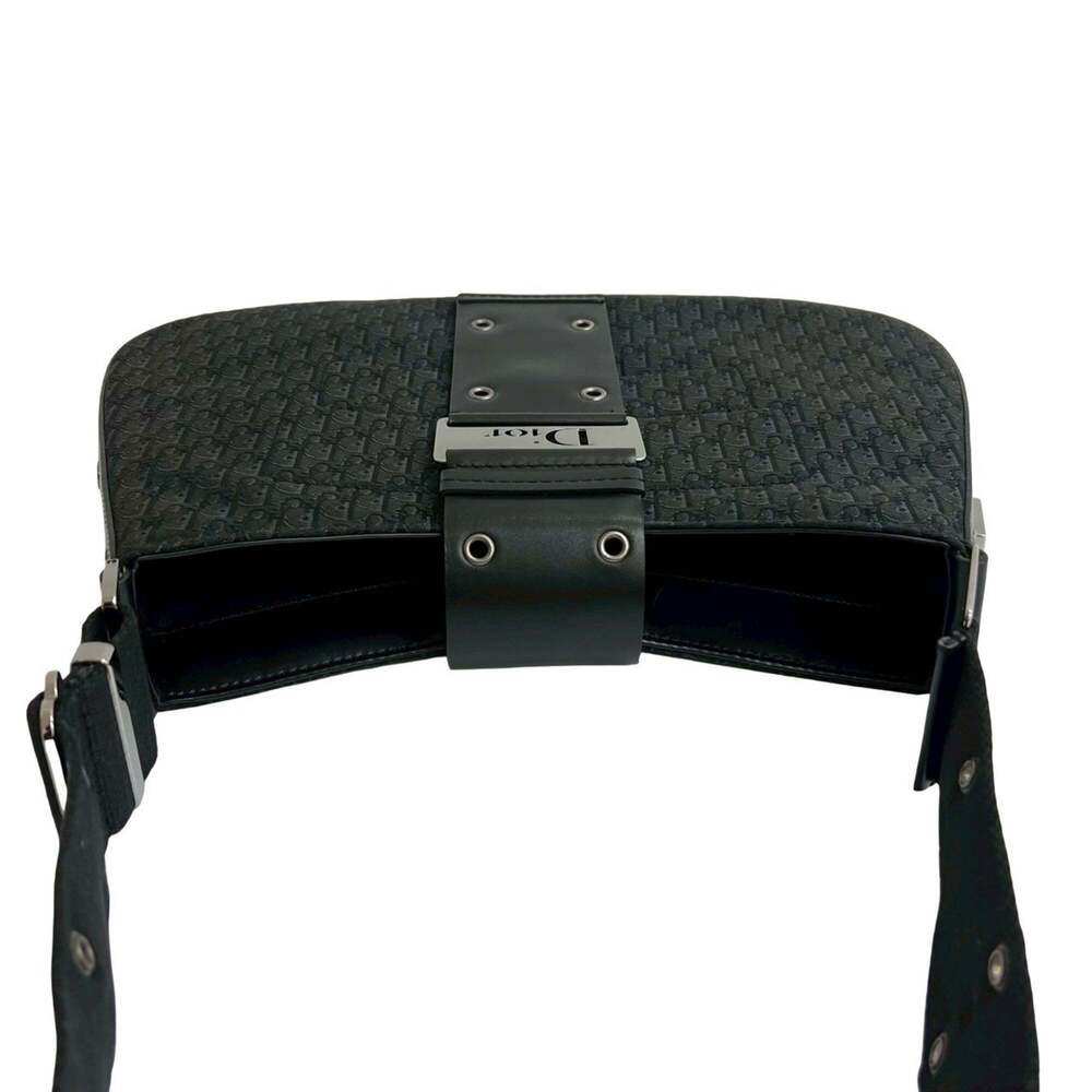 CHRISTIAN DIOR Black Leather Trotter Shoulder Bag - Picture 4 of 10